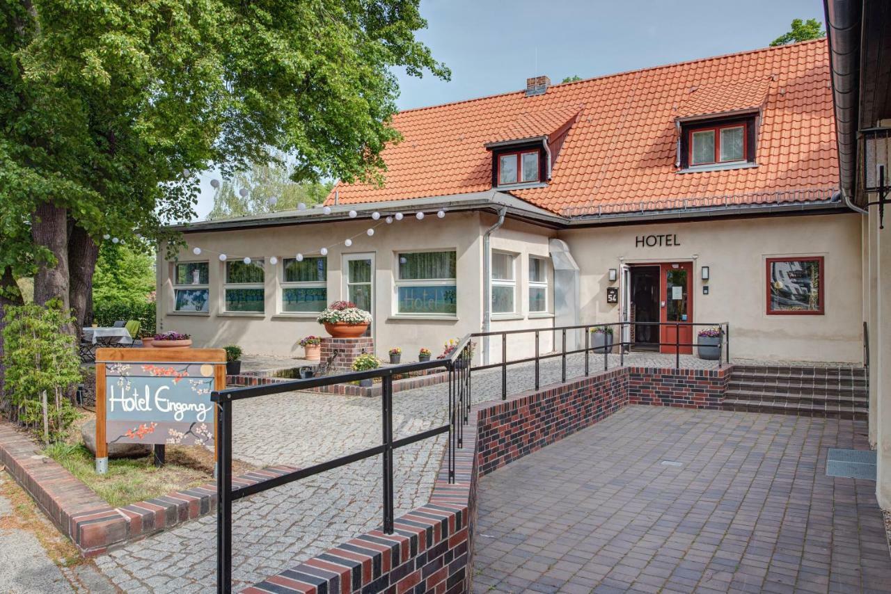 Landhotel Diana Teltow Eksteriør billede