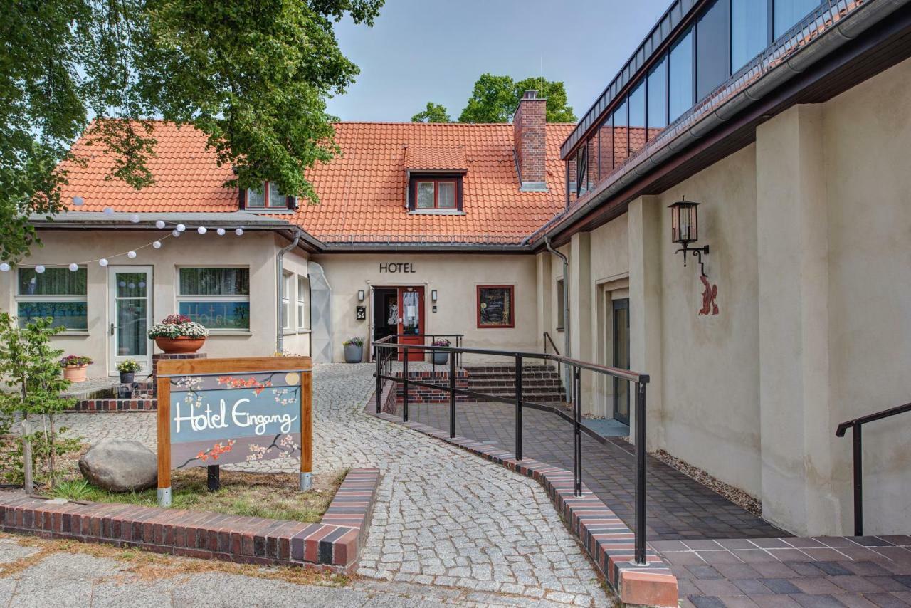 Landhotel Diana Teltow Eksteriør billede